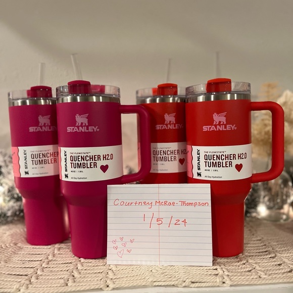 Stanley Valentines 40oz Tumbler *Cosmic Pink* *NWT*